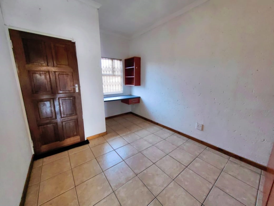 2 Bedroom Property for Sale in Bult West North West